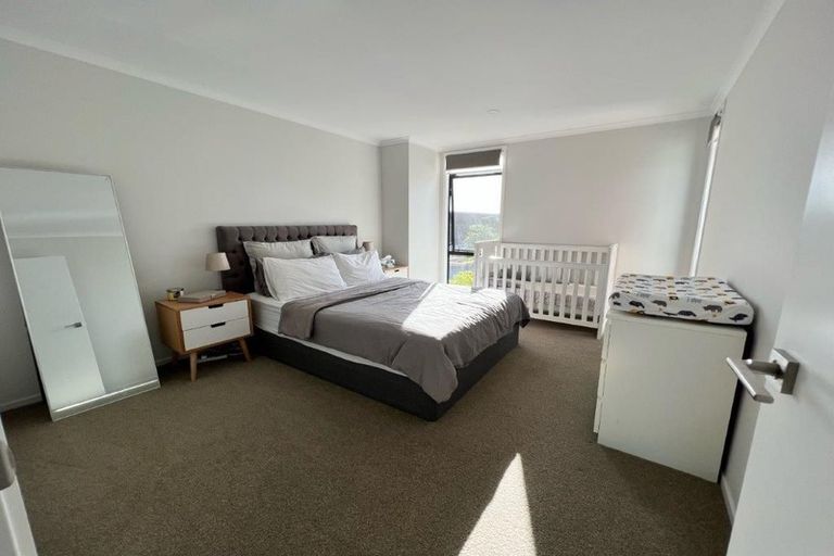 Photo of property in 13 Saltmarsh Road, Hobsonville, Auckland, 0616