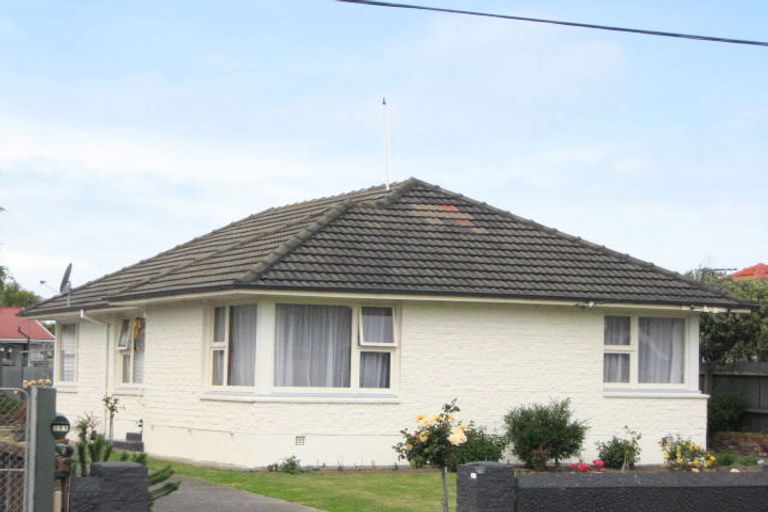 Photo of property in 213 Shortland Street, Aranui, Christchurch, 8061