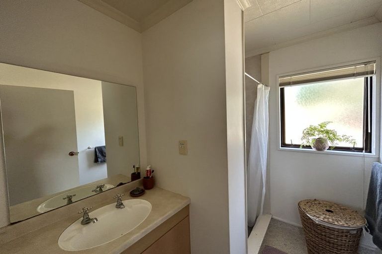 Photo of property in 13 Scaife Place, Wanaka, 9305