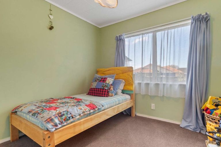 Photo of property in 9 Bronte Place, Owhata, Rotorua, 3010