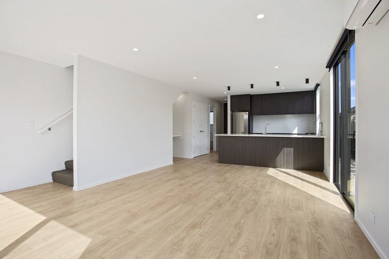 Photo of property in 18d Collins Street, Addington, Christchurch, 8024