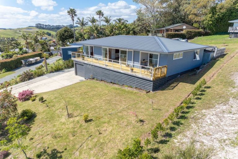 Photo of property in 5 Eagles Way, Cable Bay, 0420