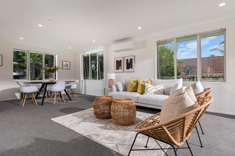 Photo of property in 9 Bonny Crescent, Massey, Auckland, 0614