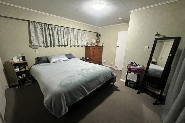 Photo of property in 10 Henare Street, West End, Palmerston North, 4412