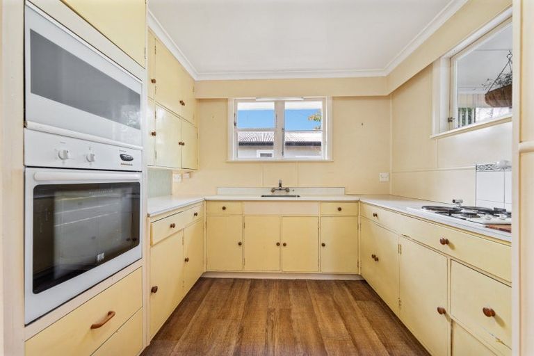 Photo of property in 26 Park Road, West End, Palmerston North, 4412