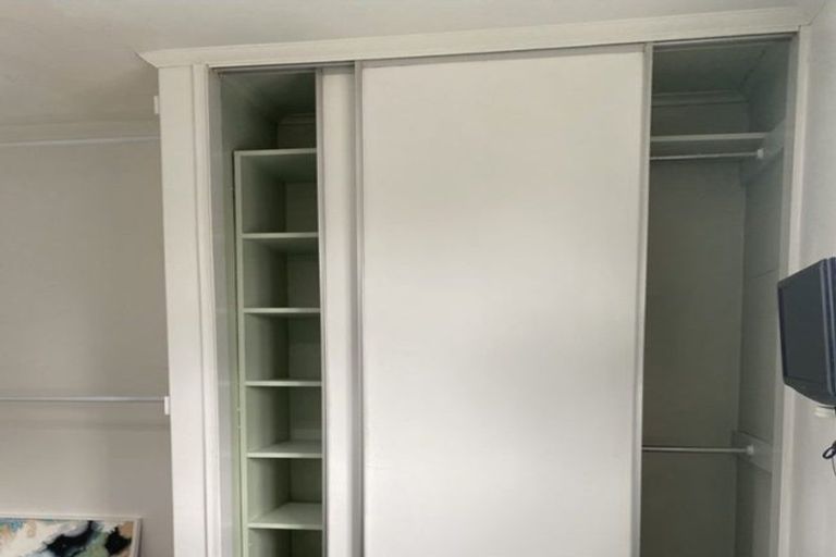 Photo of property in 3/23a Hamblyn Street, Strandon, New Plymouth, 4312