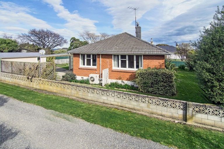 Photo of property in 248 High Street North, Carterton, 5713