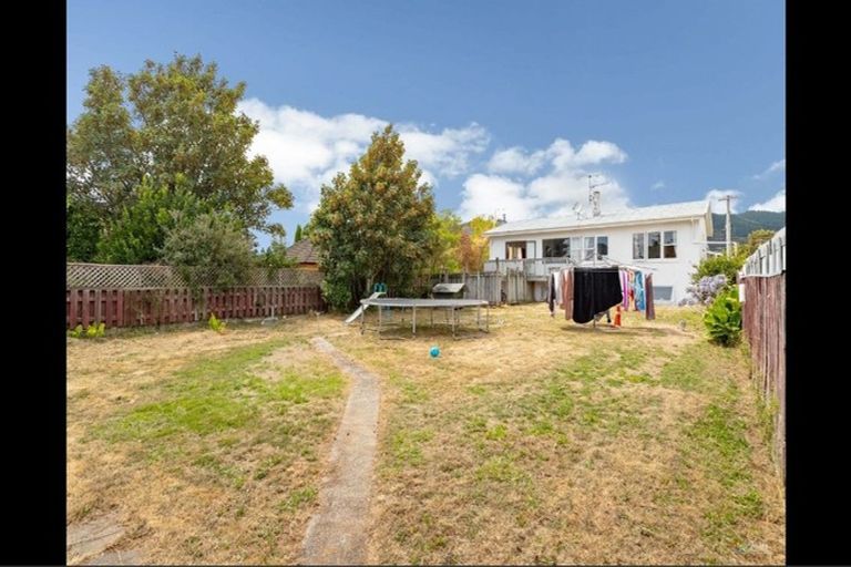 Photo of property in 72 Miro Street, Trentham, Upper Hutt, 5018