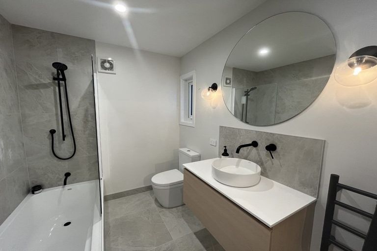 Photo of property in 3 Short Street, Vogeltown, Wellington, 6021