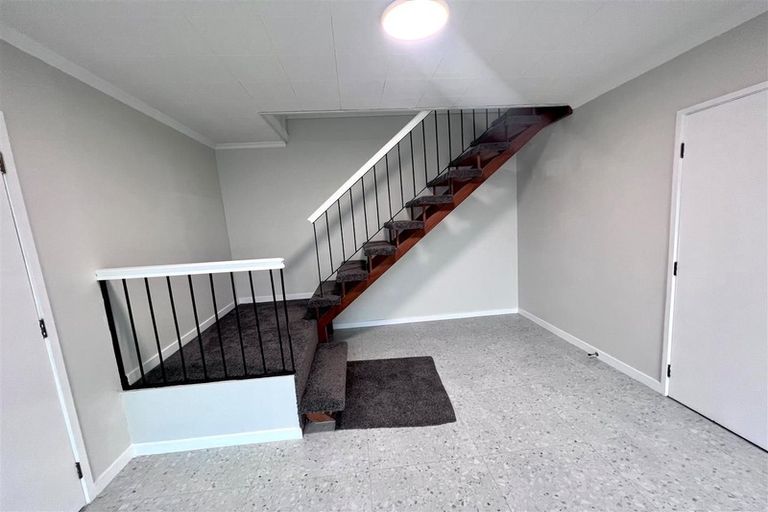 Photo of property in 1/117 Golf Road, New Lynn, Auckland, 0600