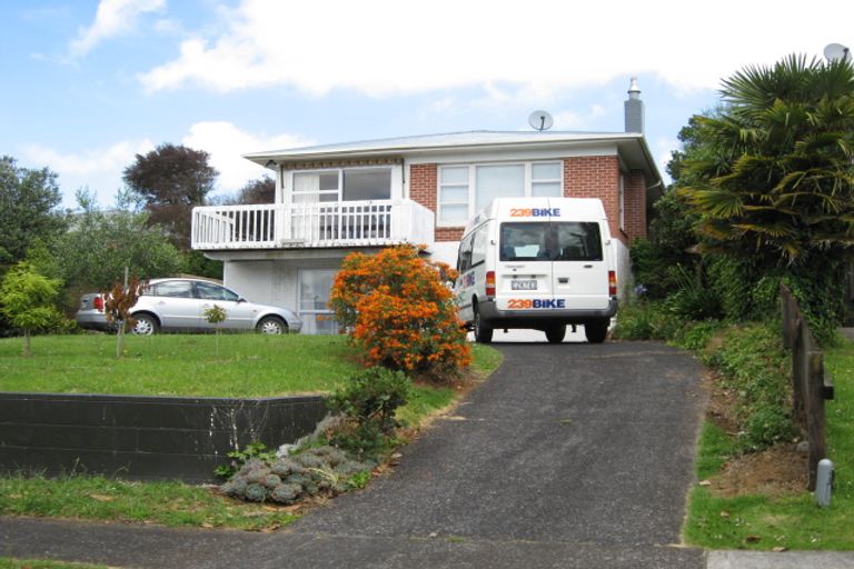 Photo of property in 14 Laurelwood Avenue, Pukekohe, 2120