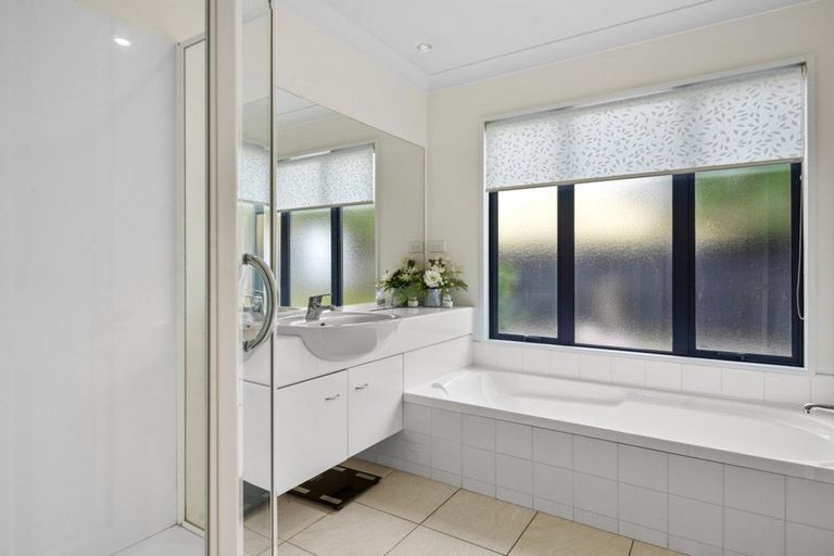 Photo of property in 17 Ashton Mews, Casebrook, Christchurch, 8051