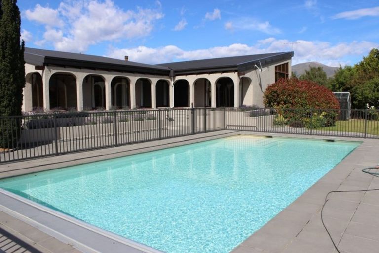 Photo of property in 6 Leitrum Street, Cromwell, 9310