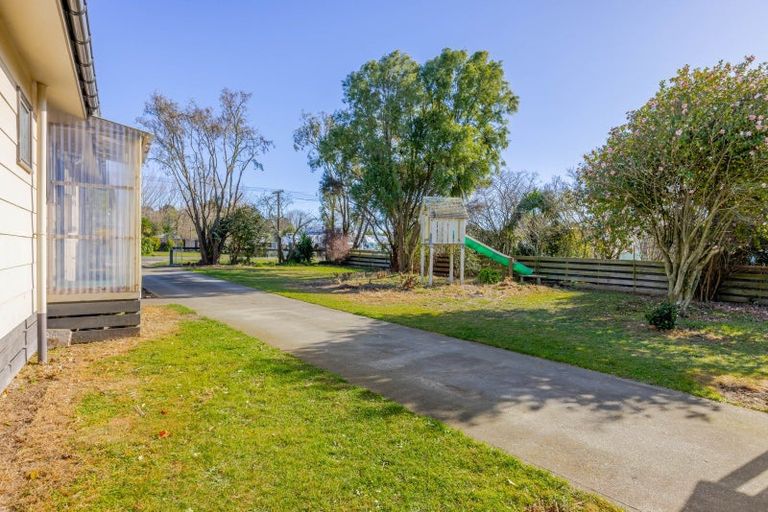 Photo of property in 12 Lake Street, Takapau, 4203