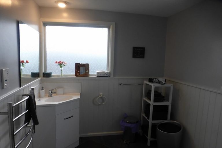 Photo of property in 1/23 Donald Place, St Albans, Christchurch, 8014