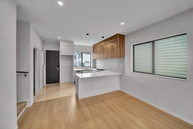 Photo of property in 40 Opoka Street, Papakura, 2110