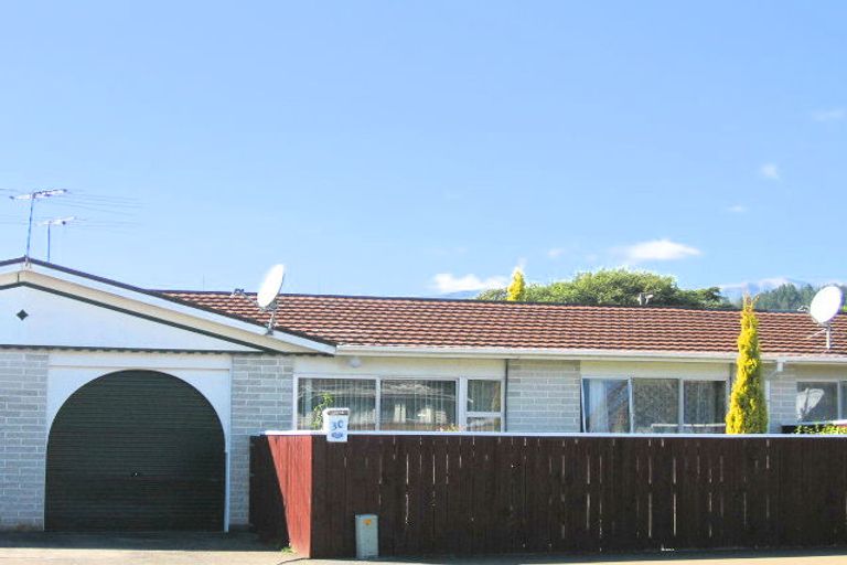 Photo of property in 3c Benzie Avenue, Wallaceville, Upper Hutt, 5018