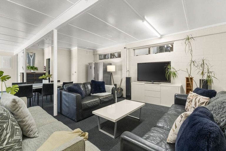 Photo of property in 37 Brookfield Terrace, Brookfield, Tauranga, 3110