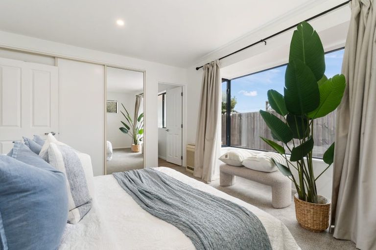 Photo of property in 18 Mollymawk Place, Woolston, Christchurch, 8023