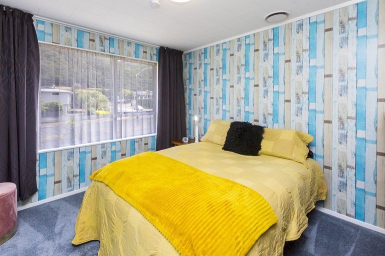 Photo of property in 163 California Drive, Totara Park, Upper Hutt, 5018