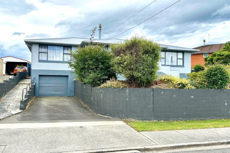 Photo of property in 13 Lowestoft Street, Balclutha, 9230