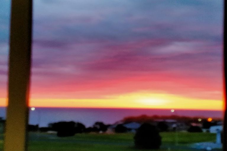 Photo of property in 5 Tua Tua Place, Baylys Beach, Dargaville, 0377