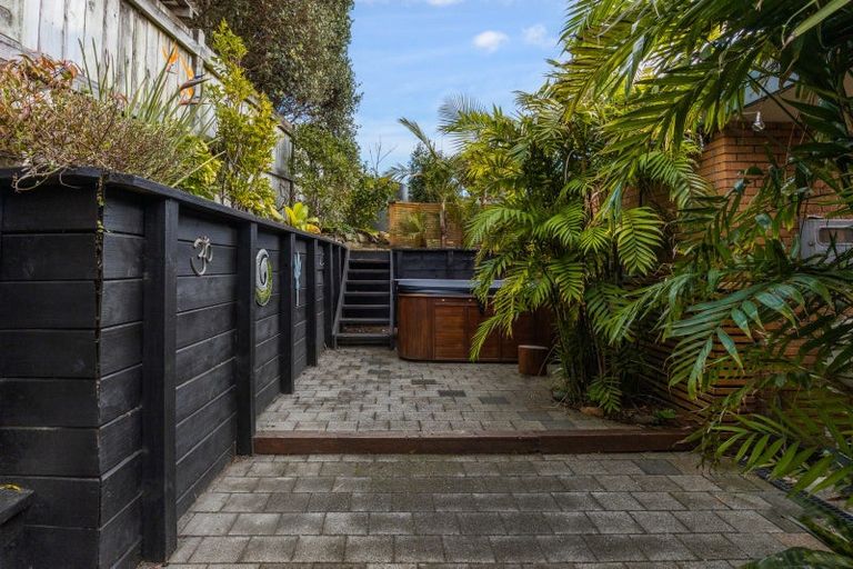 Photo of property in 19 Hillcrest Road, Raumati South, Paraparaumu, 5032