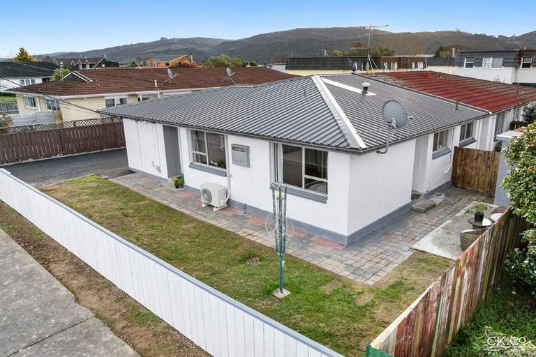 Photo of property in 1/50 Miro Street, Trentham, Upper Hutt, 5018