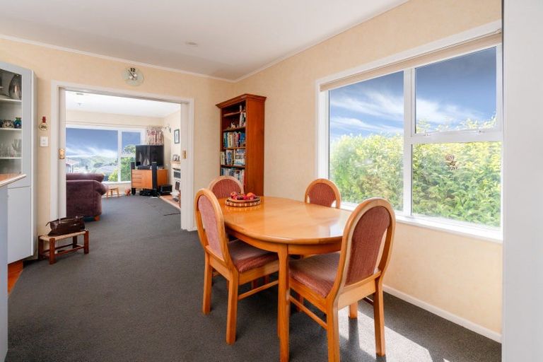 Photo of property in 47 Bracken Road, Paparangi, Wellington, 6037