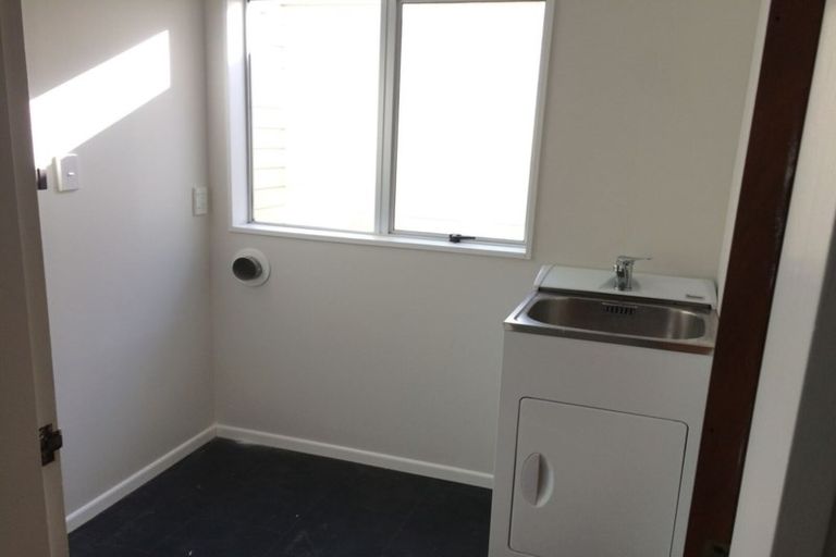 Photo of property in 1/1001 High Street, Avalon, Lower Hutt, 5011