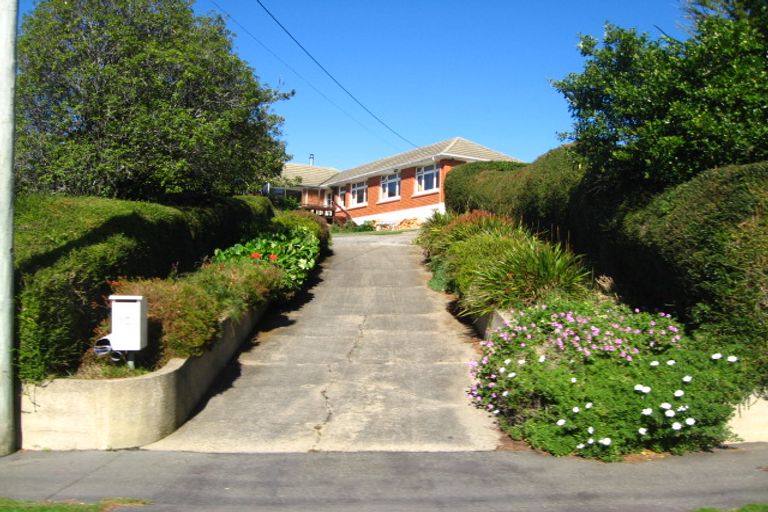 Photo of property in 10 Forresbank Avenue, Wakari, Dunedin, 9010