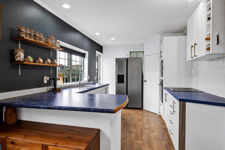 Photo of property in 17 Konini Street, Inglewood, 4330