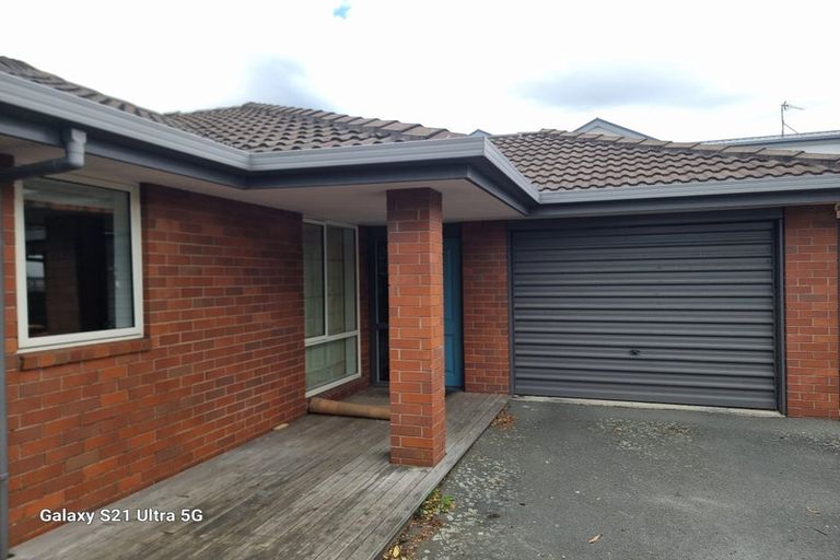 Photo of property in 2/23 Halliwell Avenue, Papanui, Christchurch, 8052