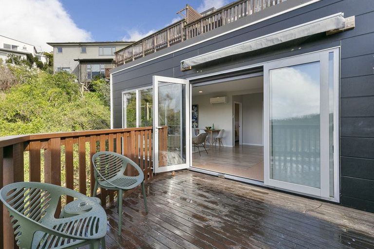 Photo of property in 10 Wineberry Way, Broadmeadows, 6037