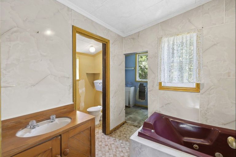 Photo of property in 2 Rentone Street, Stepneyville, Nelson, 7010