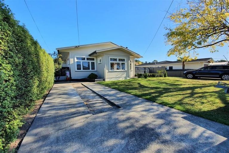 Photo of property in 3 Waterhouse Street, Taradale, Napier, 4112