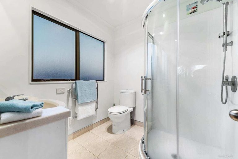 Photo of property in 64 Matarangi Road, East Tamaki, Auckland, 2013