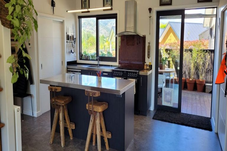 Photo of property in 115 Lowburn Valley Road, Lowburn, Cromwell, 9384