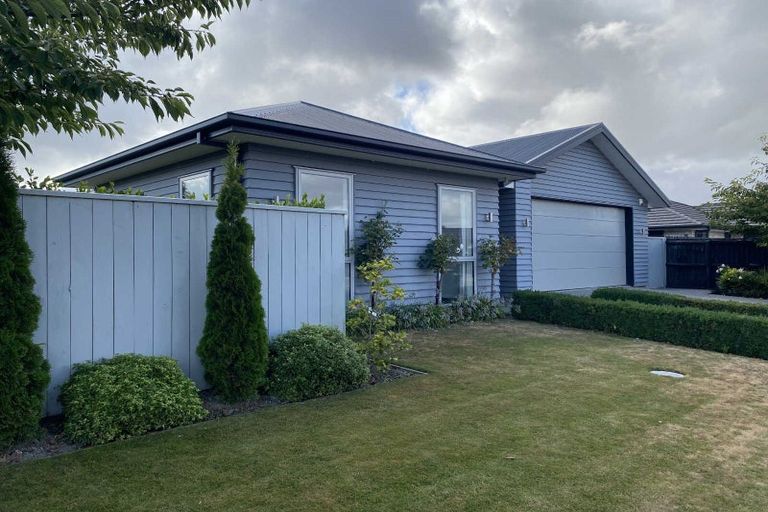 Photo of property in 118 Metehau Street, Marshland, Christchurch, 8083