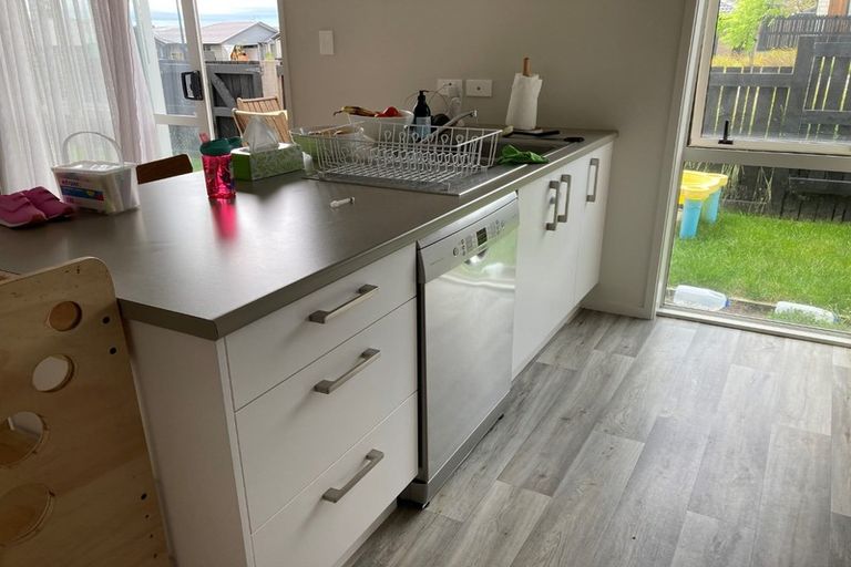 Photo of property in 56 Sentinel Avenue, Omokoroa, 3114