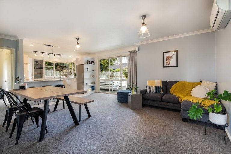 Photo of property in 9 Damio Place, Cambridge, 3434