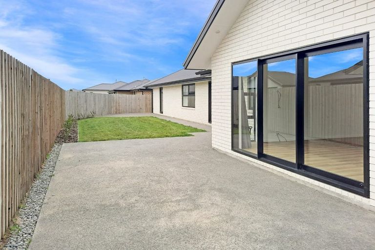 Photo of property in 12 Beckford Way, Rolleston, 7614