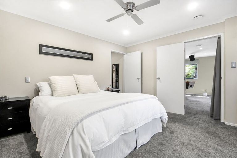 Photo of property in 147e Glengarry Road, Glen Eden, Auckland, 0602