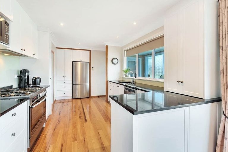 Photo of property in 29 Callis Avenue, Opaheke, Papakura, 2113