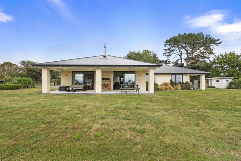 Photo of property in 245 Ashhurst Road, Bunnythorpe, Palmerston North, 4481