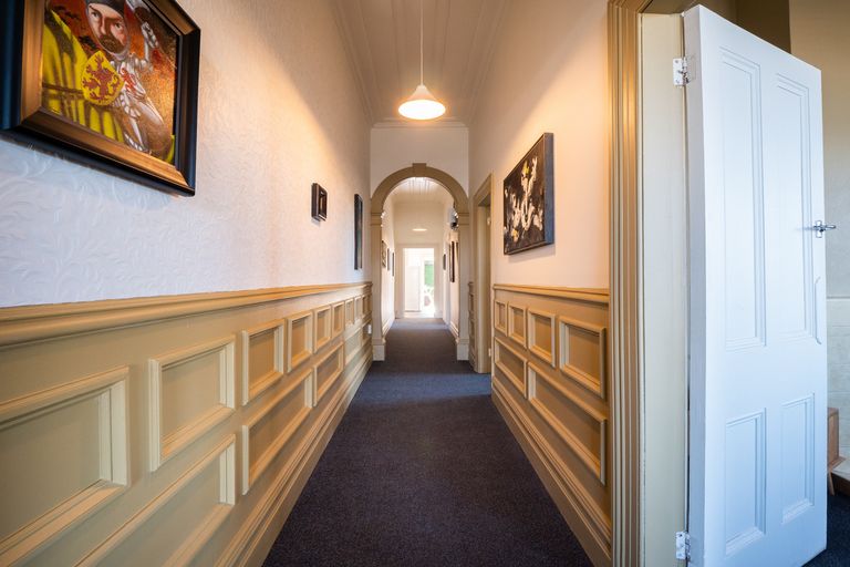 Photo of property in 142 South Road, Caversham, Dunedin, 9012