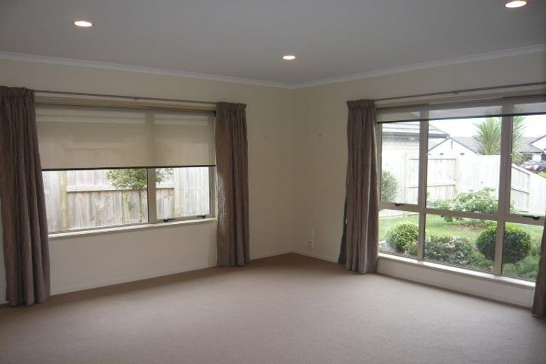 Photo of property in 129 Saint James Drive, Huntington, Hamilton, 3210