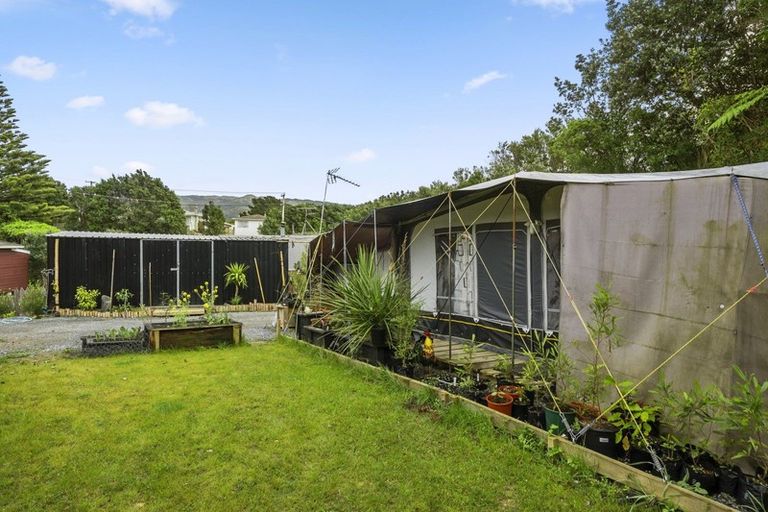Photo of property in 52 Gear Terrace, Ranui, Porirua, 5024