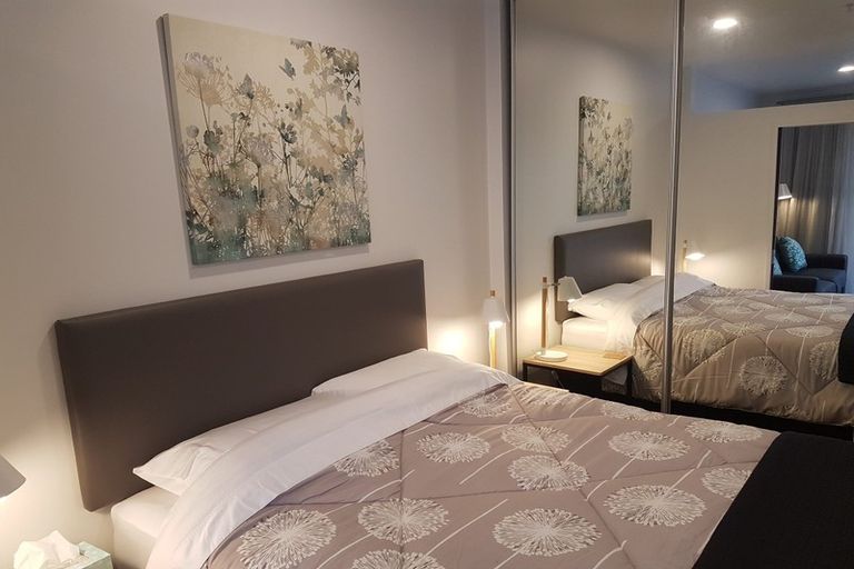 Photo of property in Atrium Towers, 4n/154 The Terrace, Wellington Central, Wellington, 6011