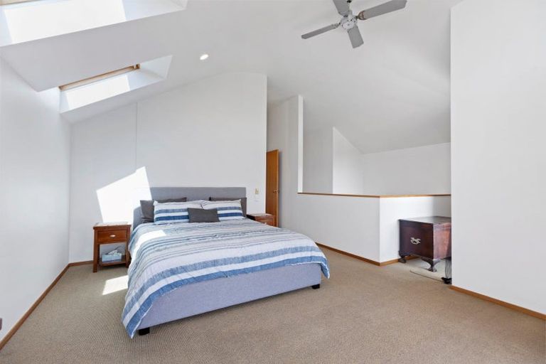 Photo of property in 28 Owen Place, Omokoroa, 3114